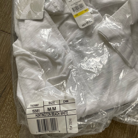 Tommy Bahama Destination Lux short-sleeve tee - Picture 5 of 7